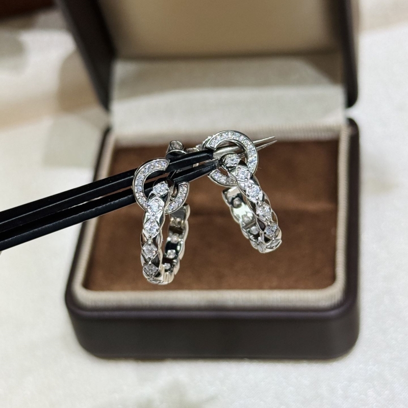 Ch**el earrings